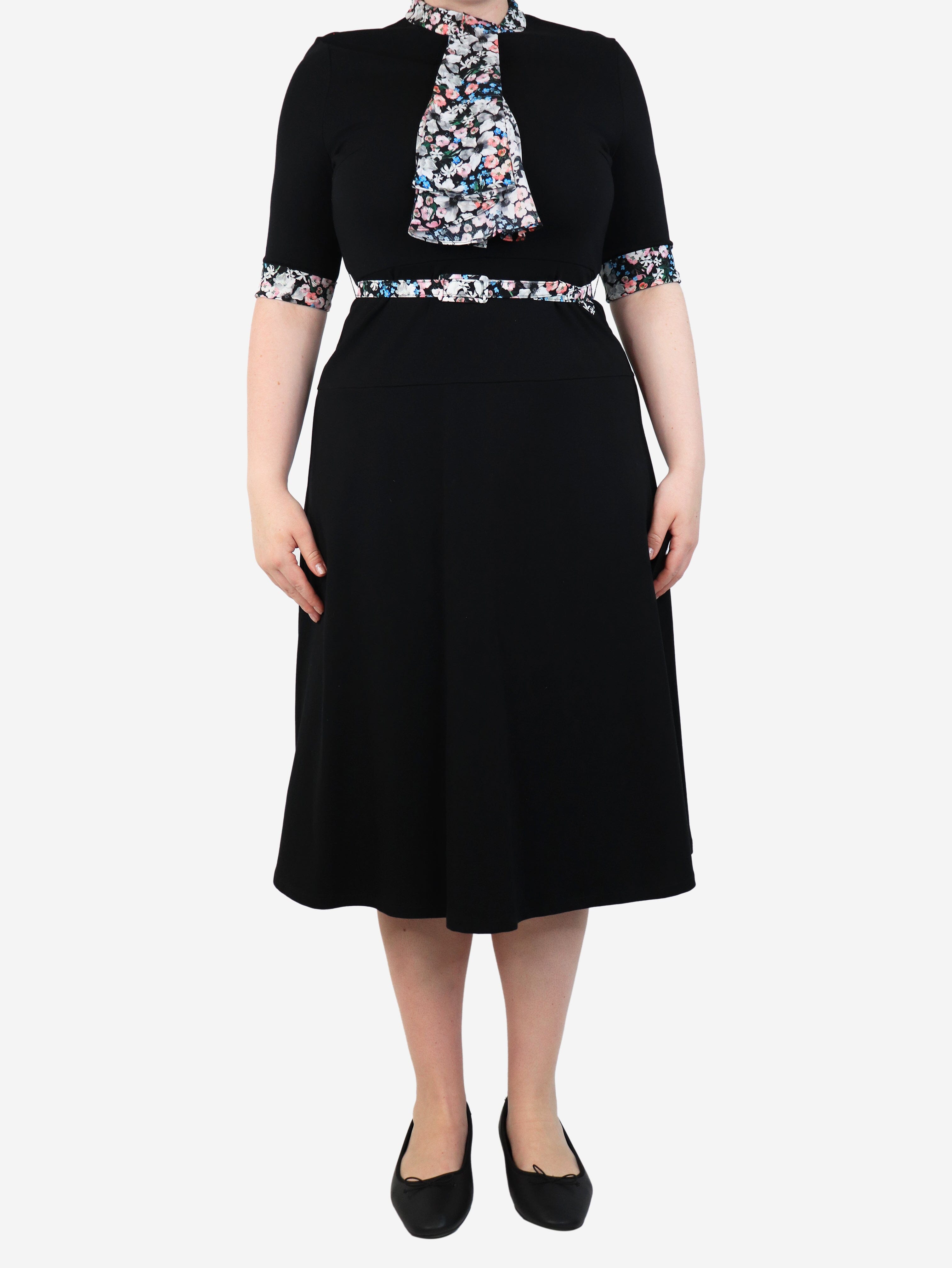 image of Black Gilliam floral-print midi dress - size UK 14