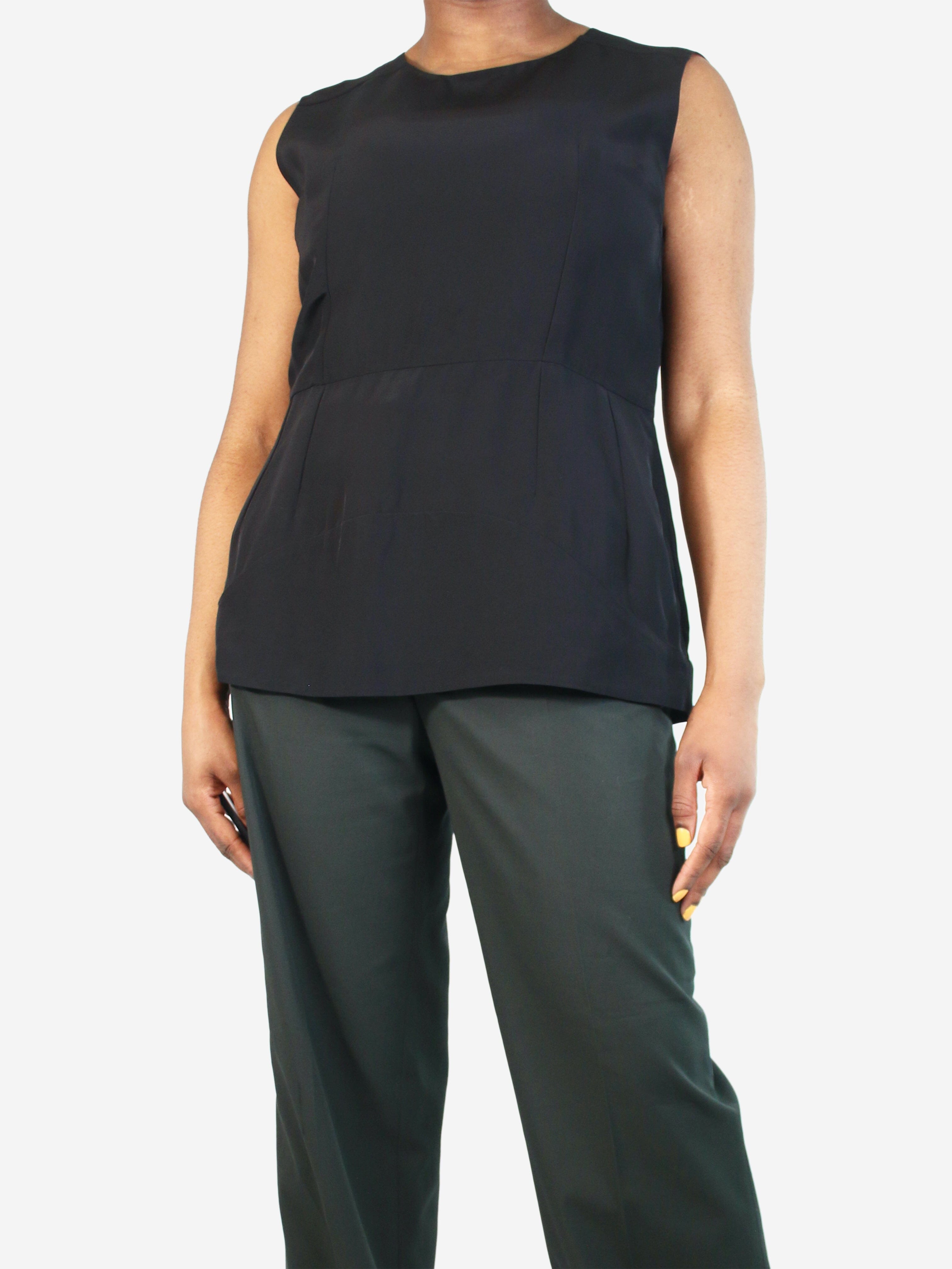 image of Black sleeveless round-neck wool top - size UK 14