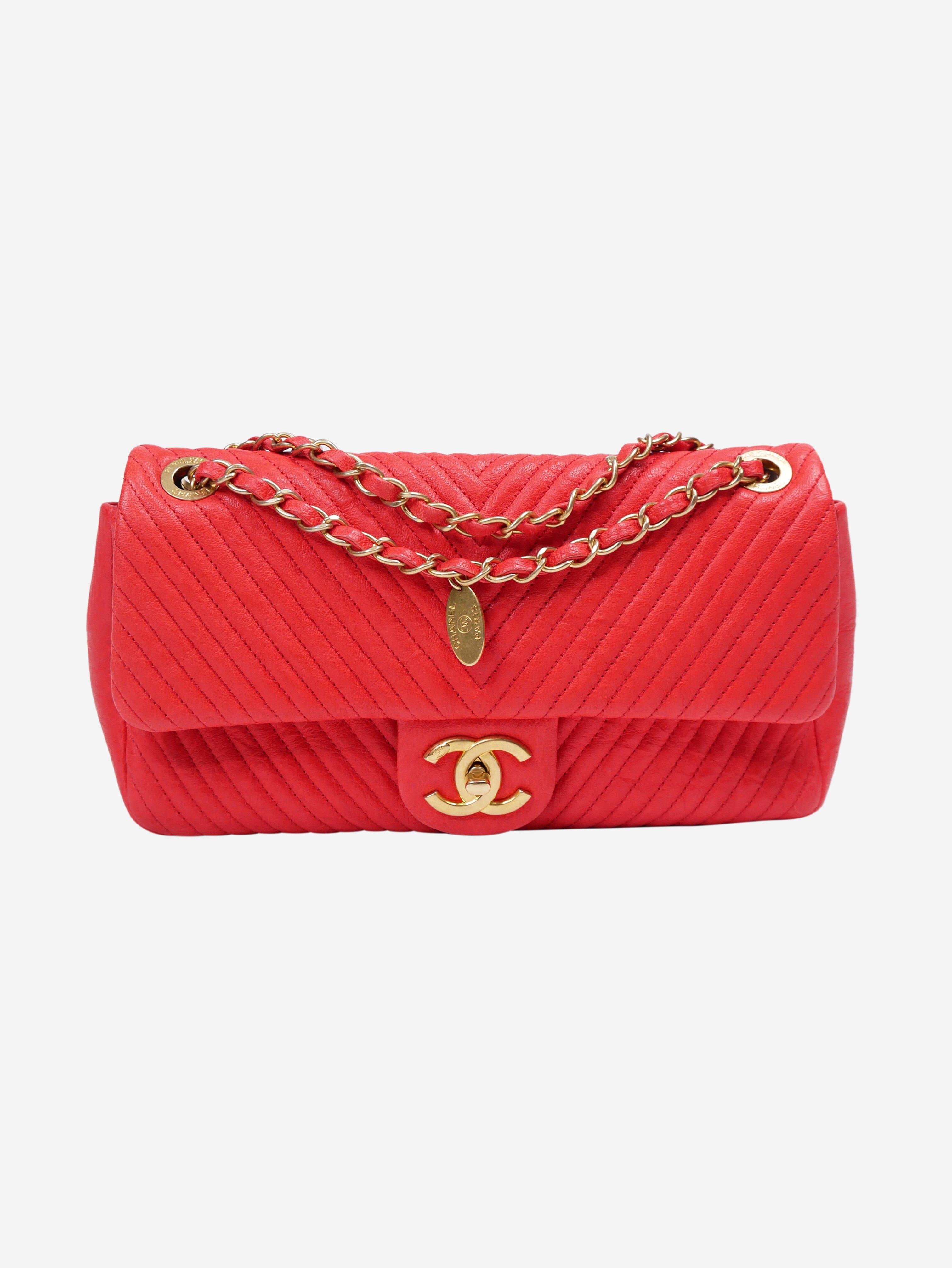 Red pre-owned Chanel small lambskin vintage 1991-1994 Classic gold hardware  double flap