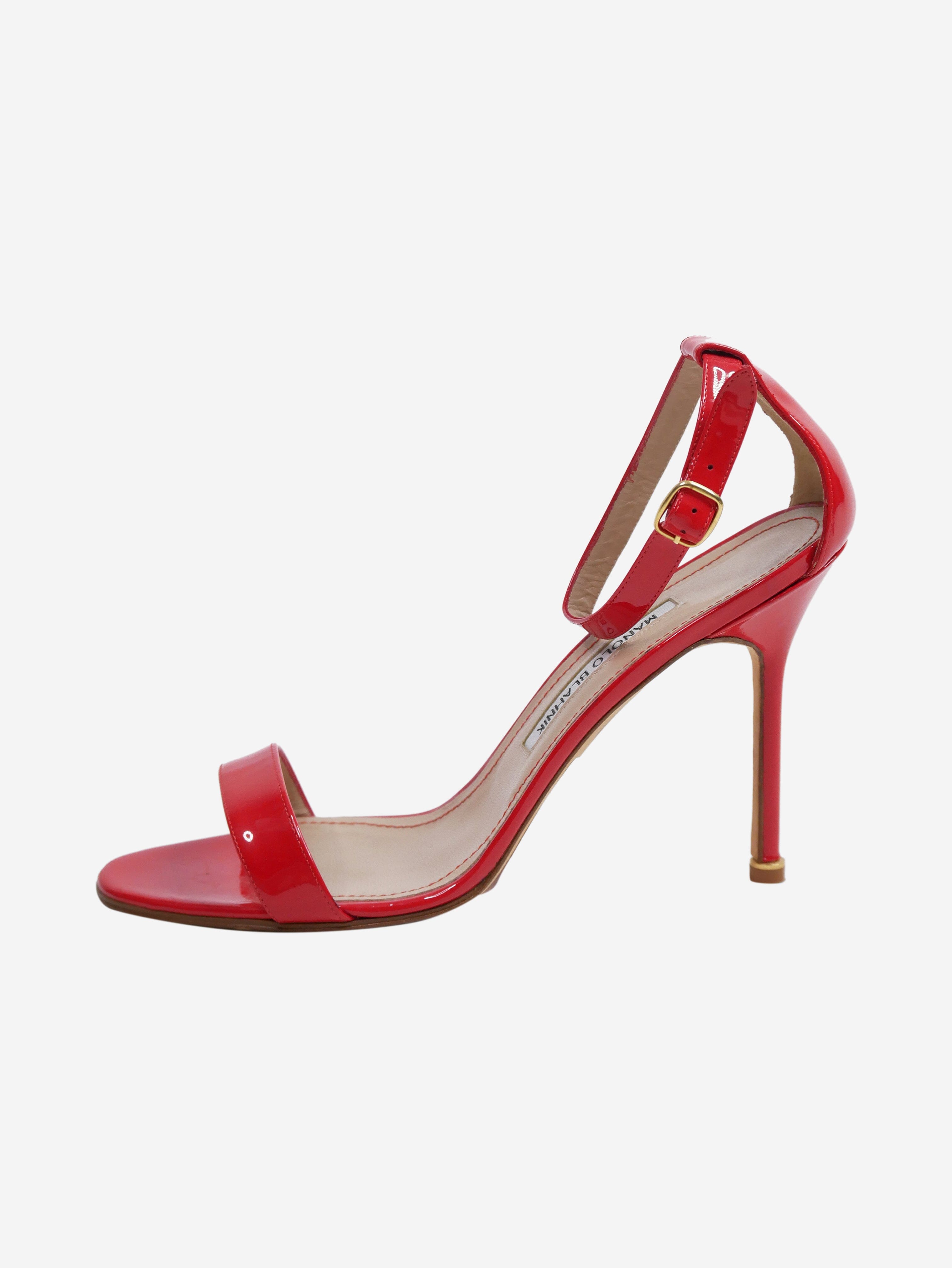 Patent leather heels Prada Red size 38 EU in Patent leather - 21168841