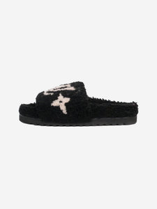 Louis Vuitton Paseo Flat Comfort Mule Black Logo Shearling Fur Slide Sandal  38