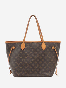 Pre-owned Louis Vuitton Monogram iPad Case – Sabrina's Closet