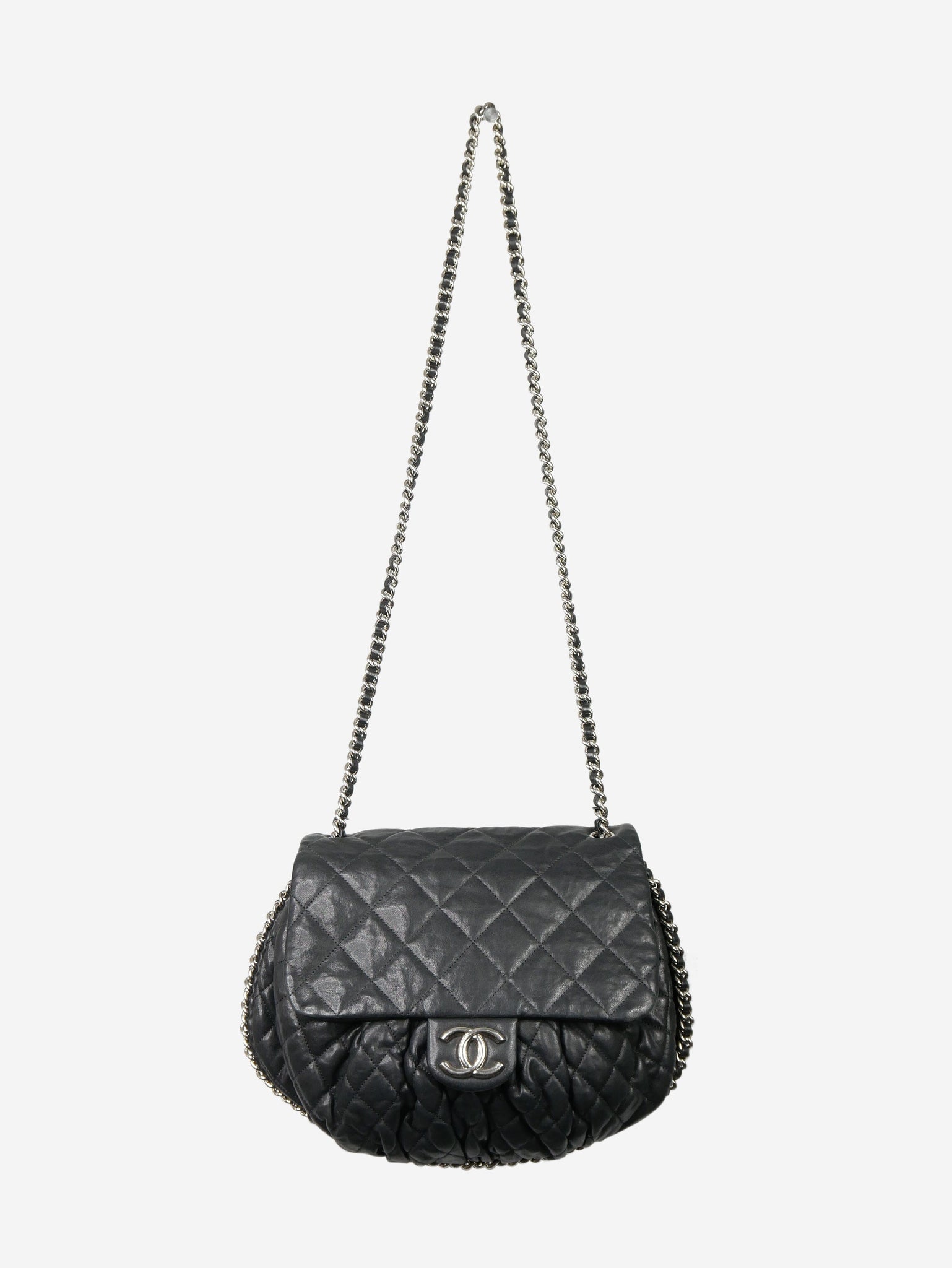 Chanel preowned black Chain Around handbag  SOTT
