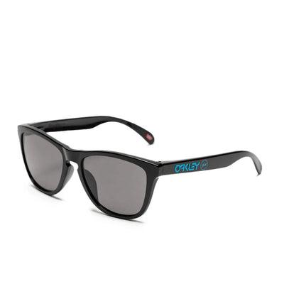 OAKLEY X FRAGMENT FROGSKINS – Shoe Gallery Inc