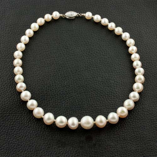 cartier natural pearl necklace