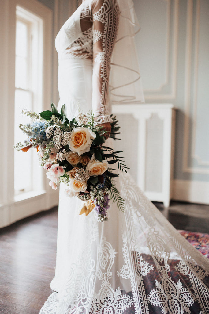 dusty pink wedding bouquet