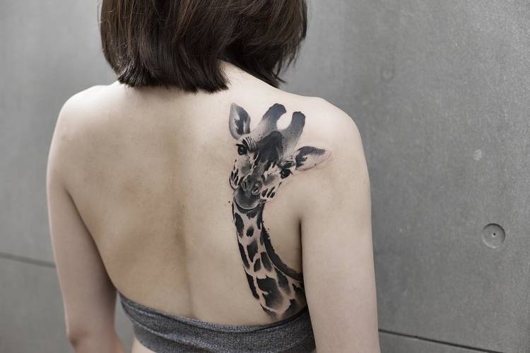 Giraffe Tattoo By Chen Jie