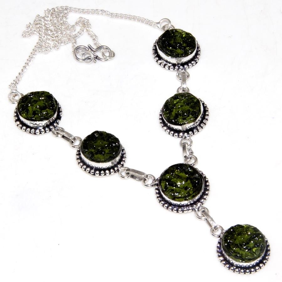 Esempio di moldavite falsa 47