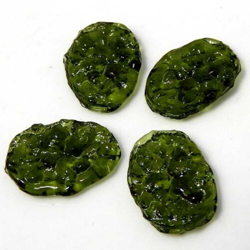 Esempio di moldavite falsa 115