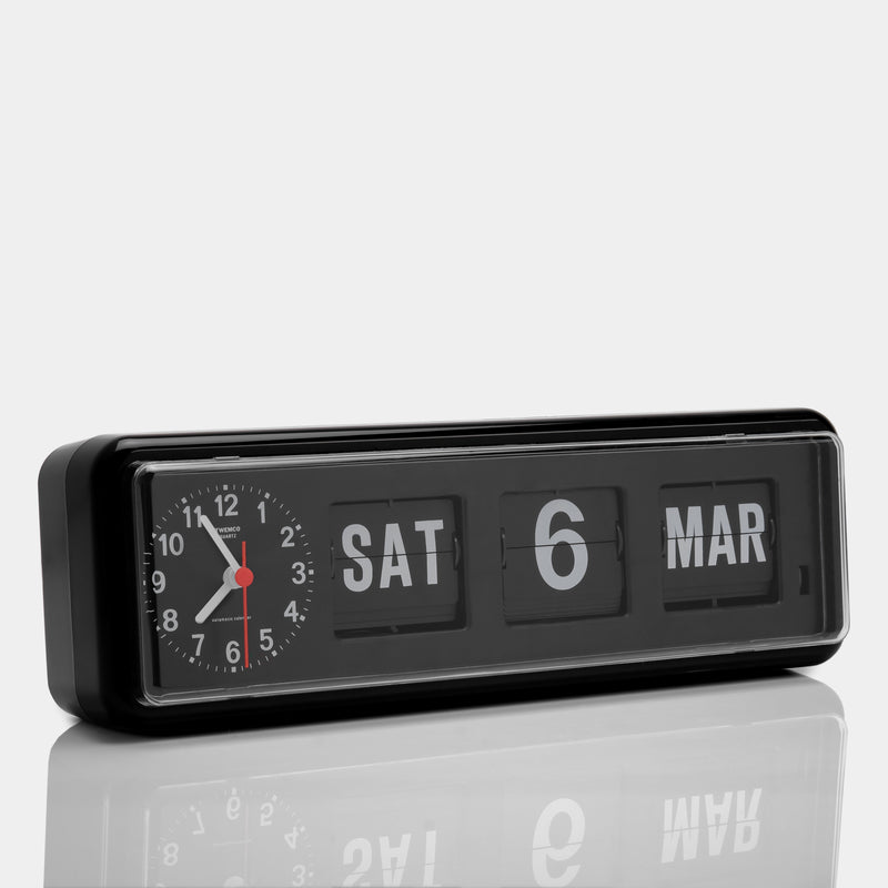 Twemco BQ-38 Calendar Clock Retrospekt