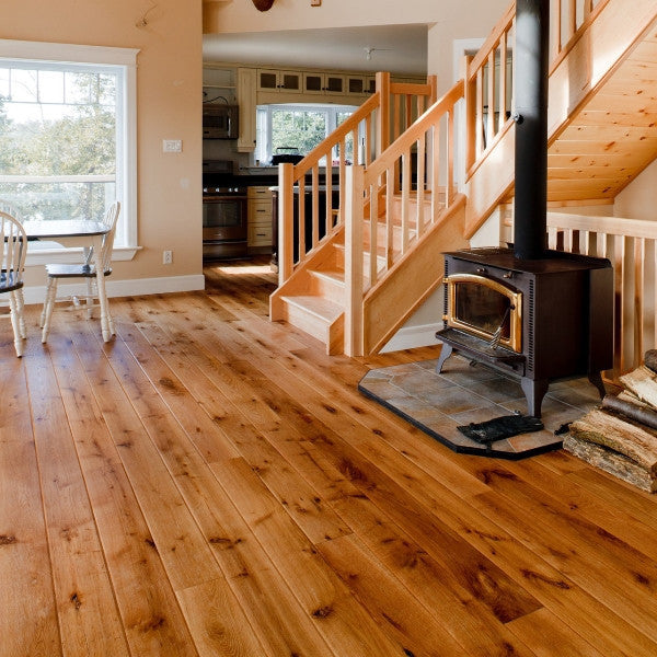 wide plank hardwood floors