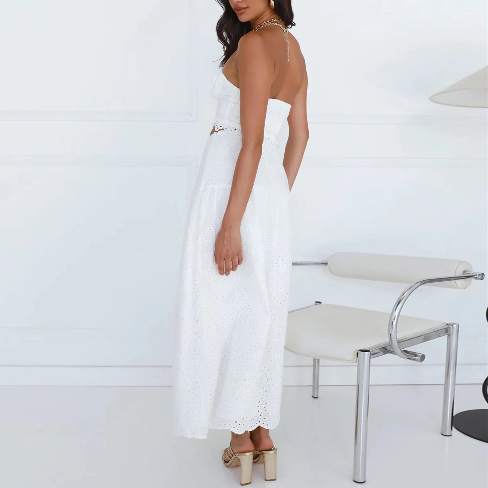 Solid Color Eyelet Tube Top and High Waist Skirt Set - Image 3