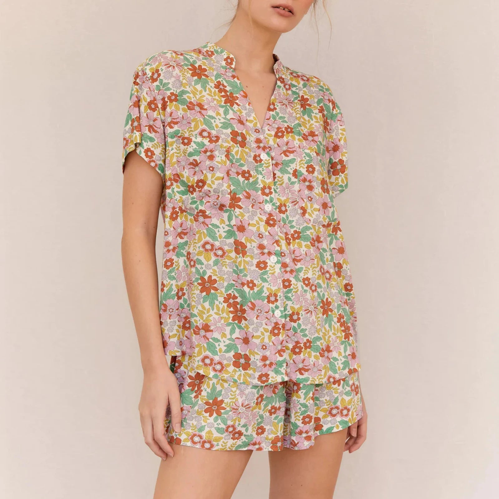 Floral Print Short Sleeve Pajama Set with Button Closure - Image 4