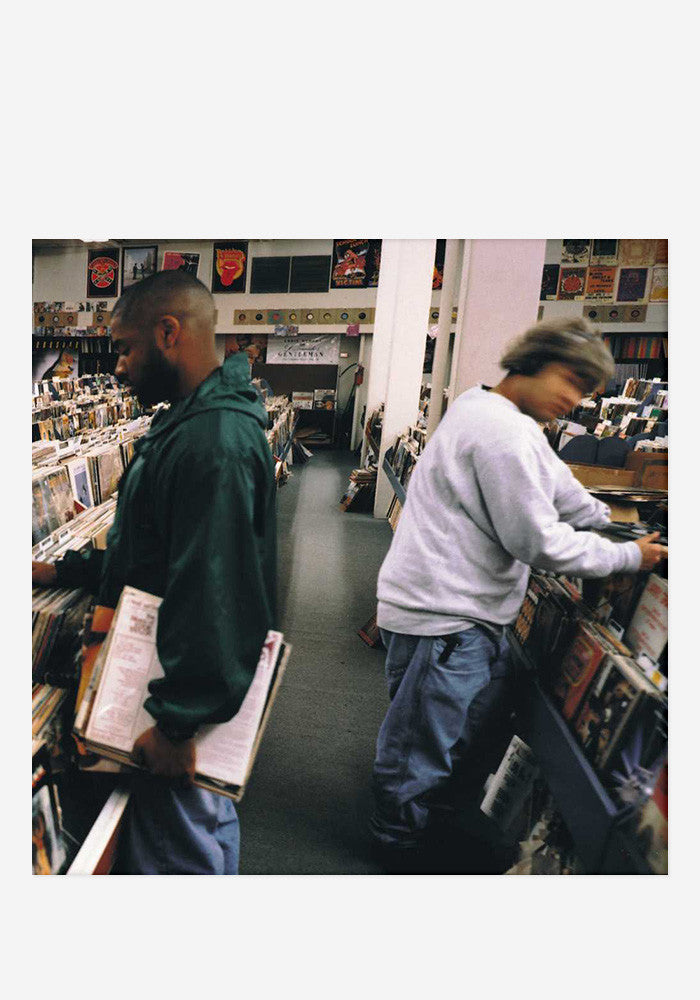 Slide sonoridade melódica dj shadow zn. DJ Shadow "Endtroducing". DJ Shadow - 2005 - Endtroducing.... DJ Shadow кассета. DJ Shadow "the best of (CD)".