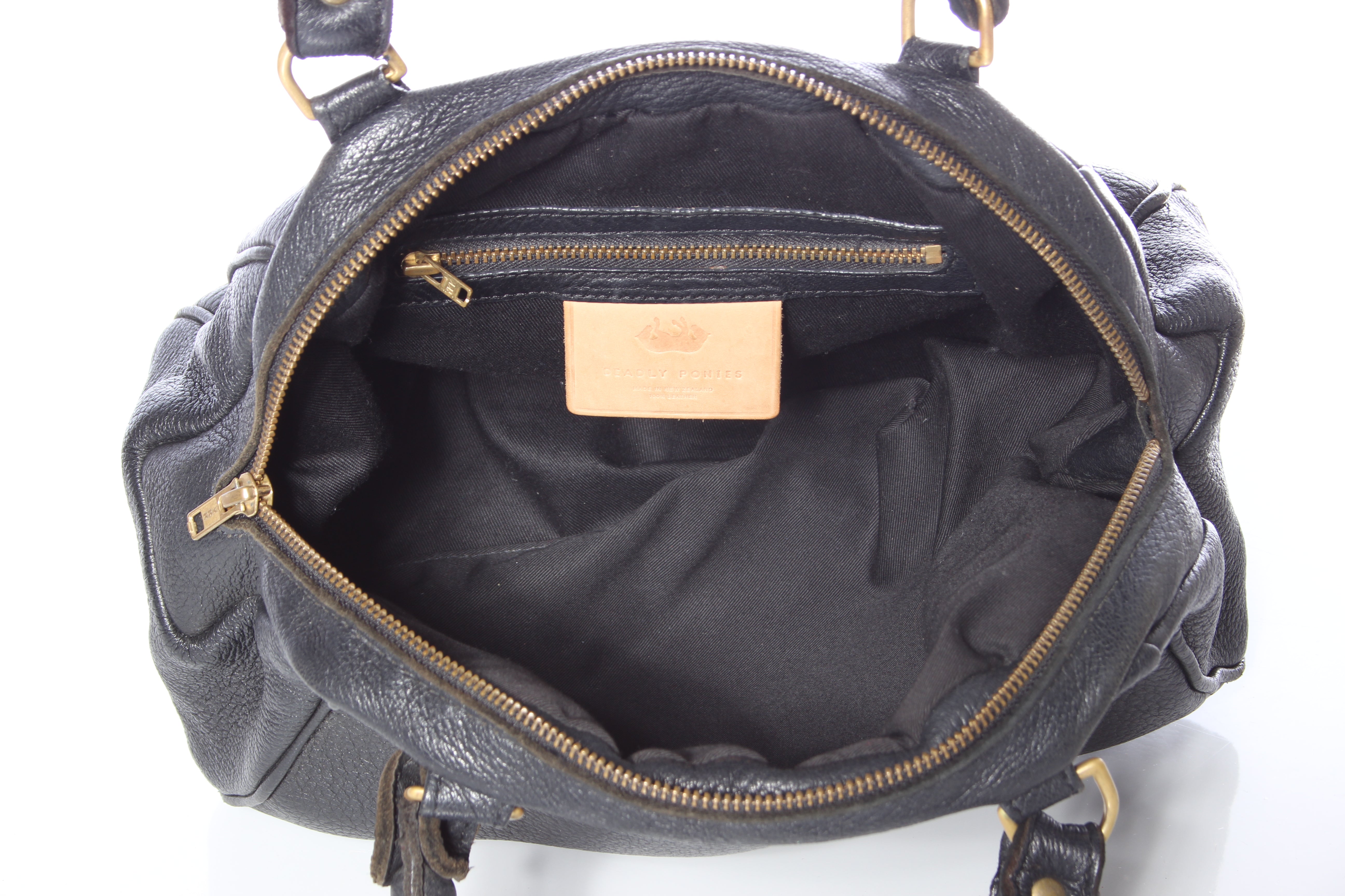DEADLY PONIES - Mr Dusman leather bag! | Recycle Style | Preloved Designer Clothing