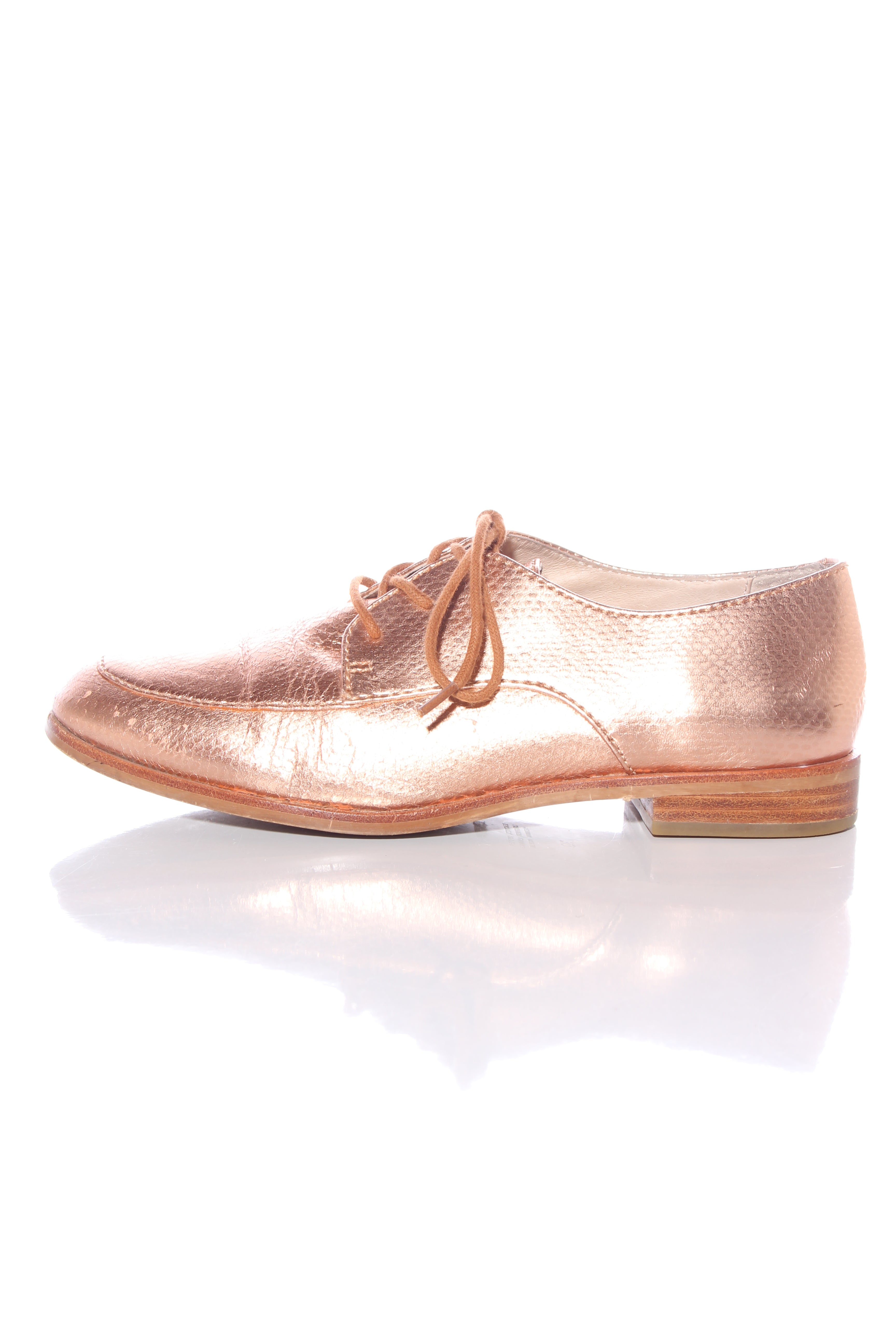 rose gold leather shoes