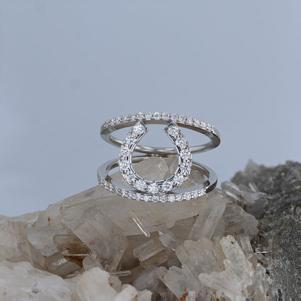 Tooled Diamond Horseshoe Ring with Western Style