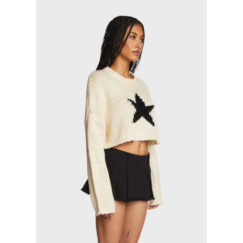 Stylish and cozy cropped sweater blouse for winter fashionistas - Image 3
