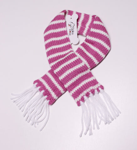 white knit scarf