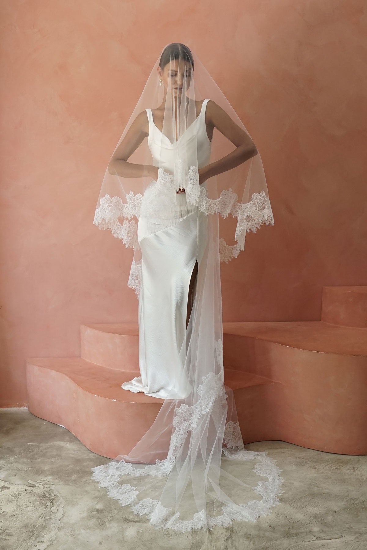 Two Tier Silk Style Wedding Veil With French Eyelash Lace Trim