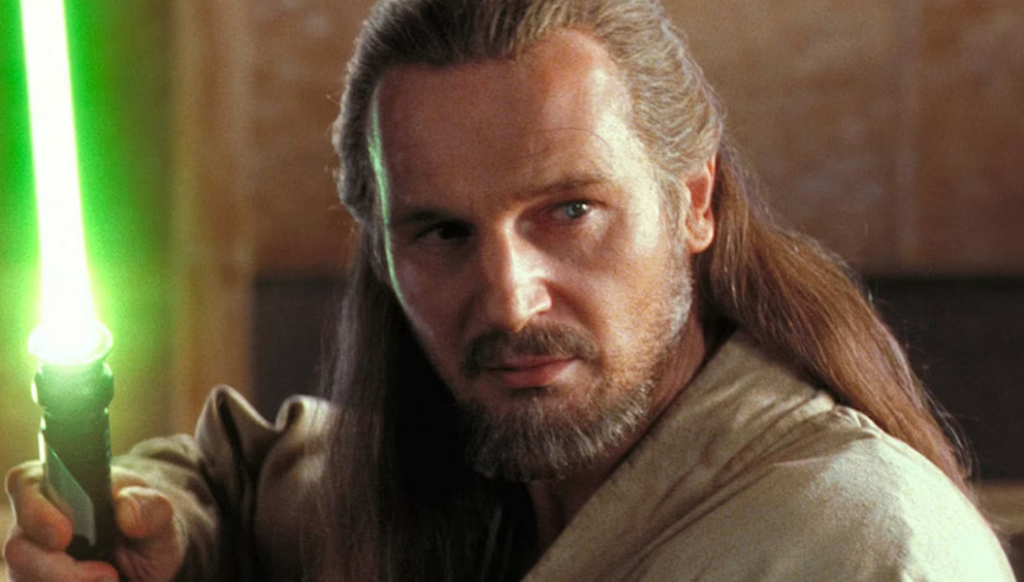 qui-gon jinn with his green lightsaber