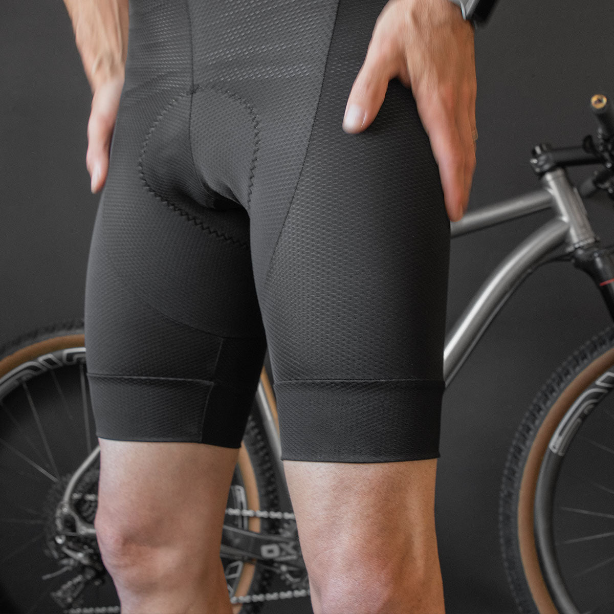 bib liner shorts