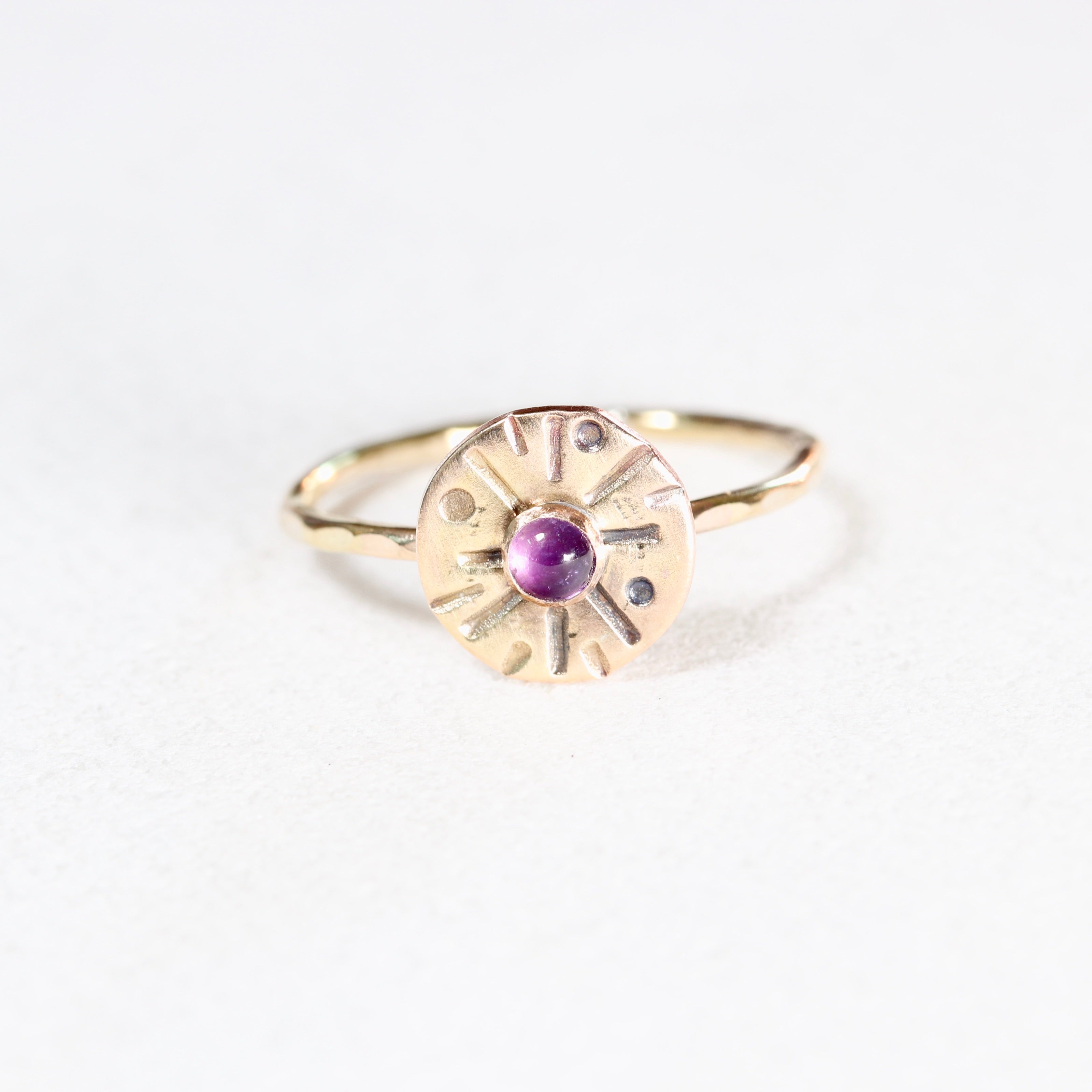 Sunburst Ring in Gold