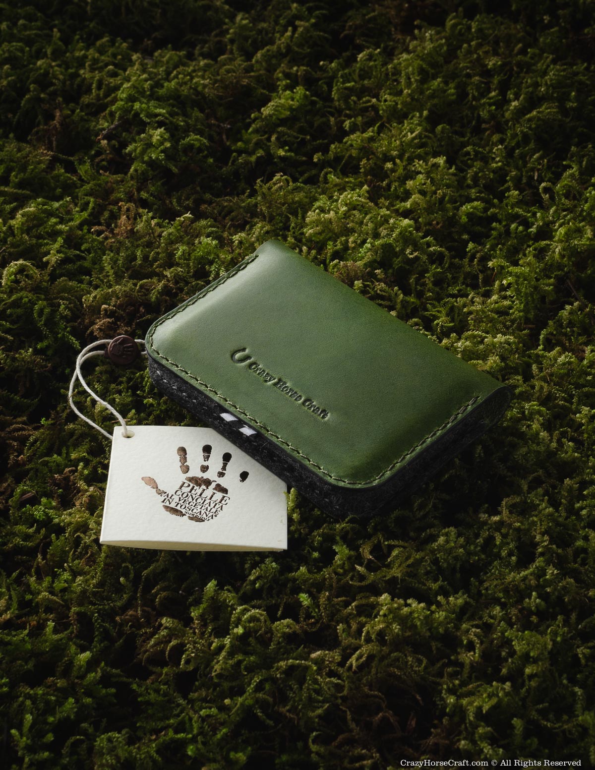 The Dunedin Personalized Leather Card Holder