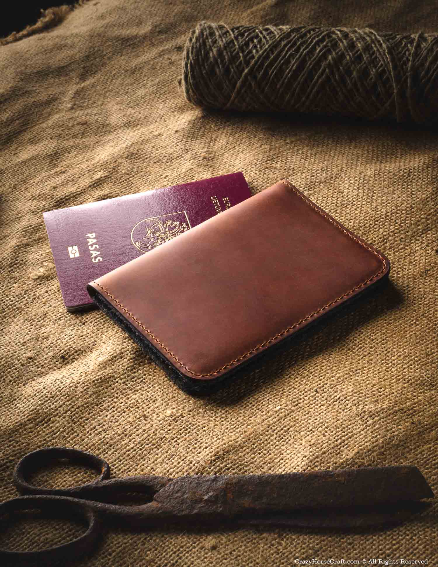 Veg-Tanned Leather AirTag Passport Wallet / Case