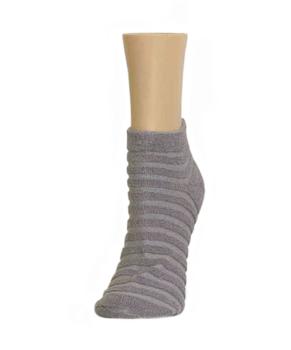 Textured Striped Cotton Blend Anklet Socks