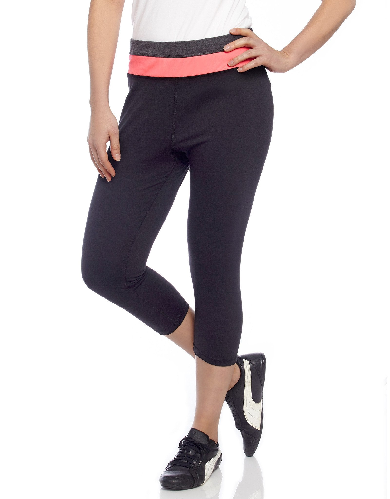 Medoro Athletic Capri Leggings