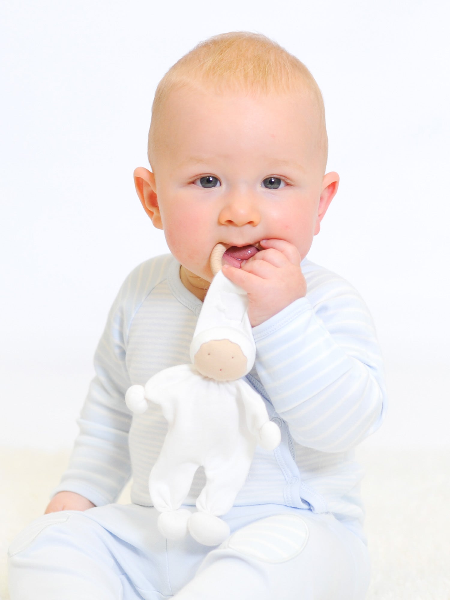 natural teething toys