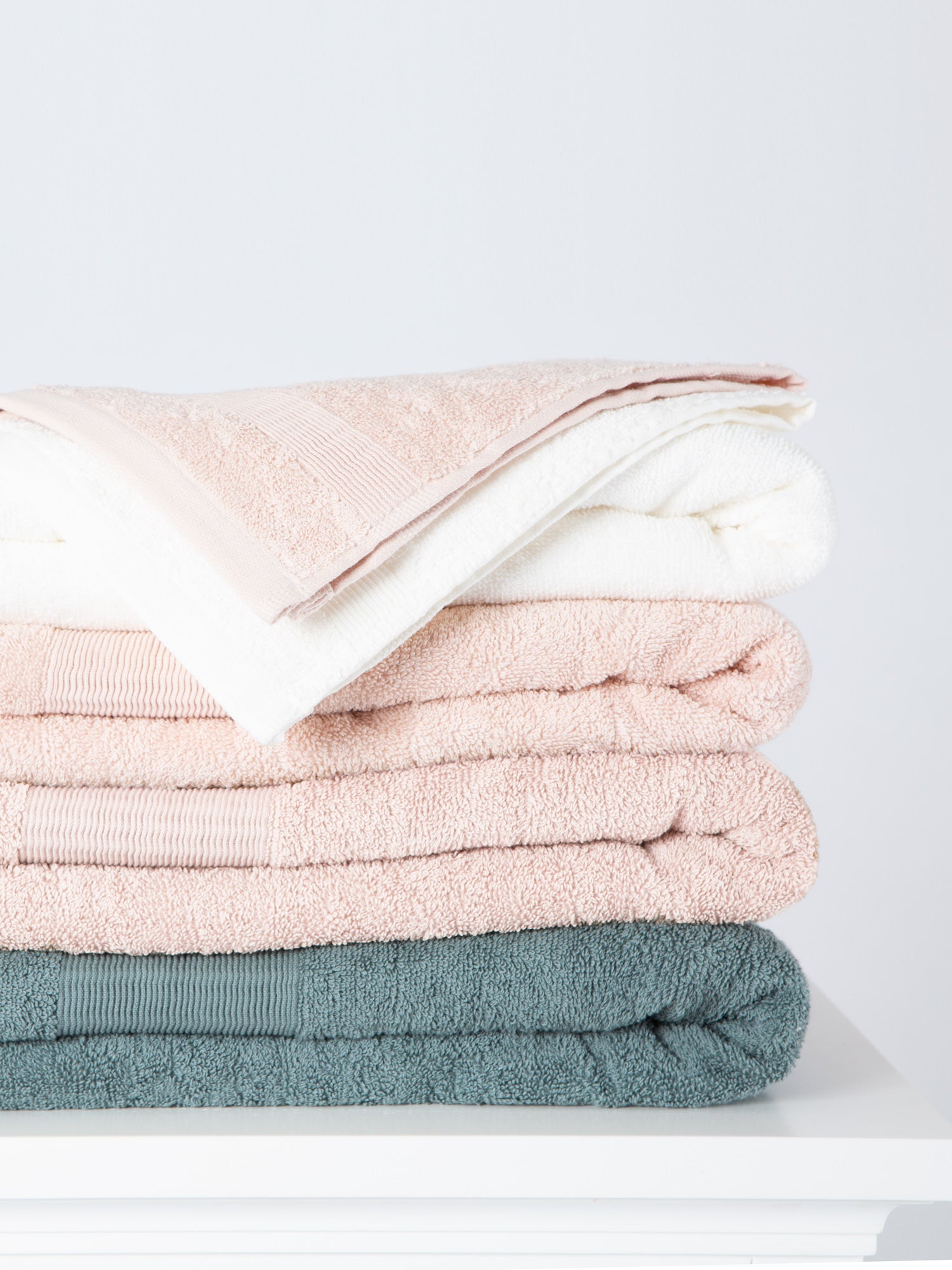 plush bath towels