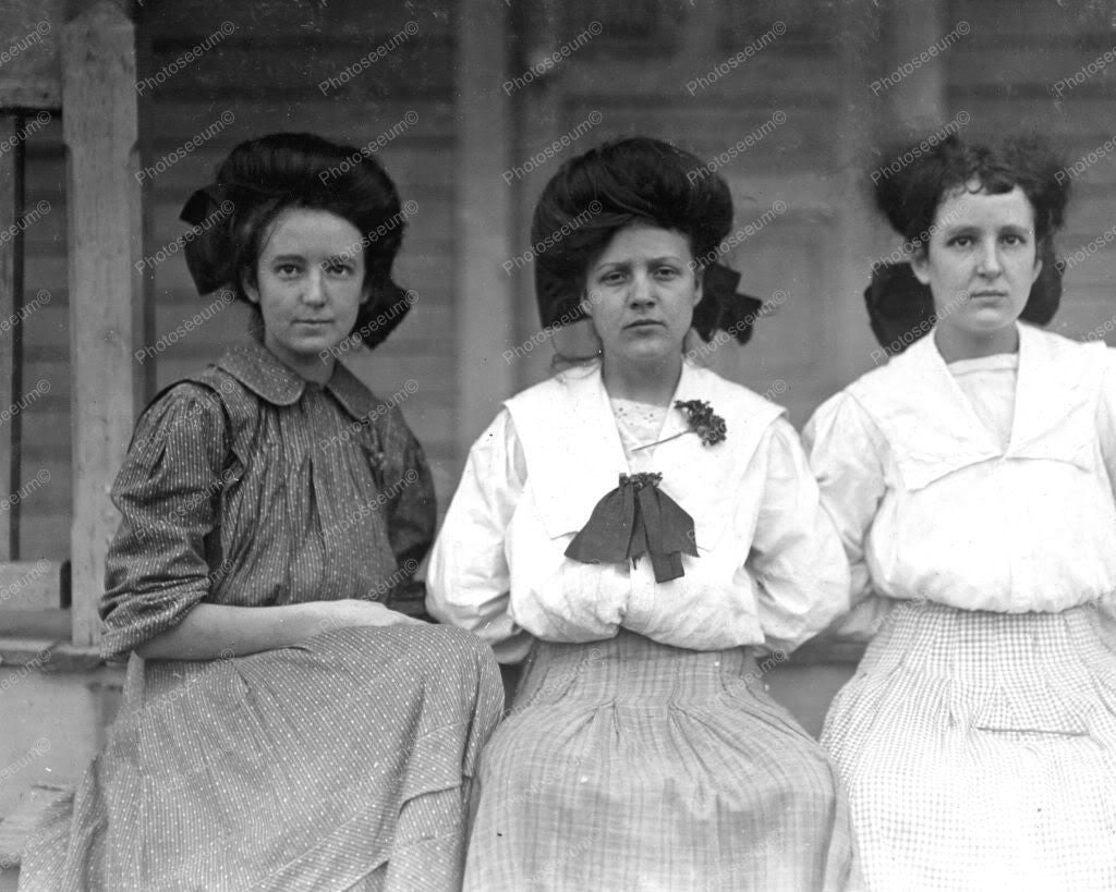 3 Young Women Posing 6 19 Years Old 1900 Vintage 8x10 Reprint Of Old P Photoseeum 6240