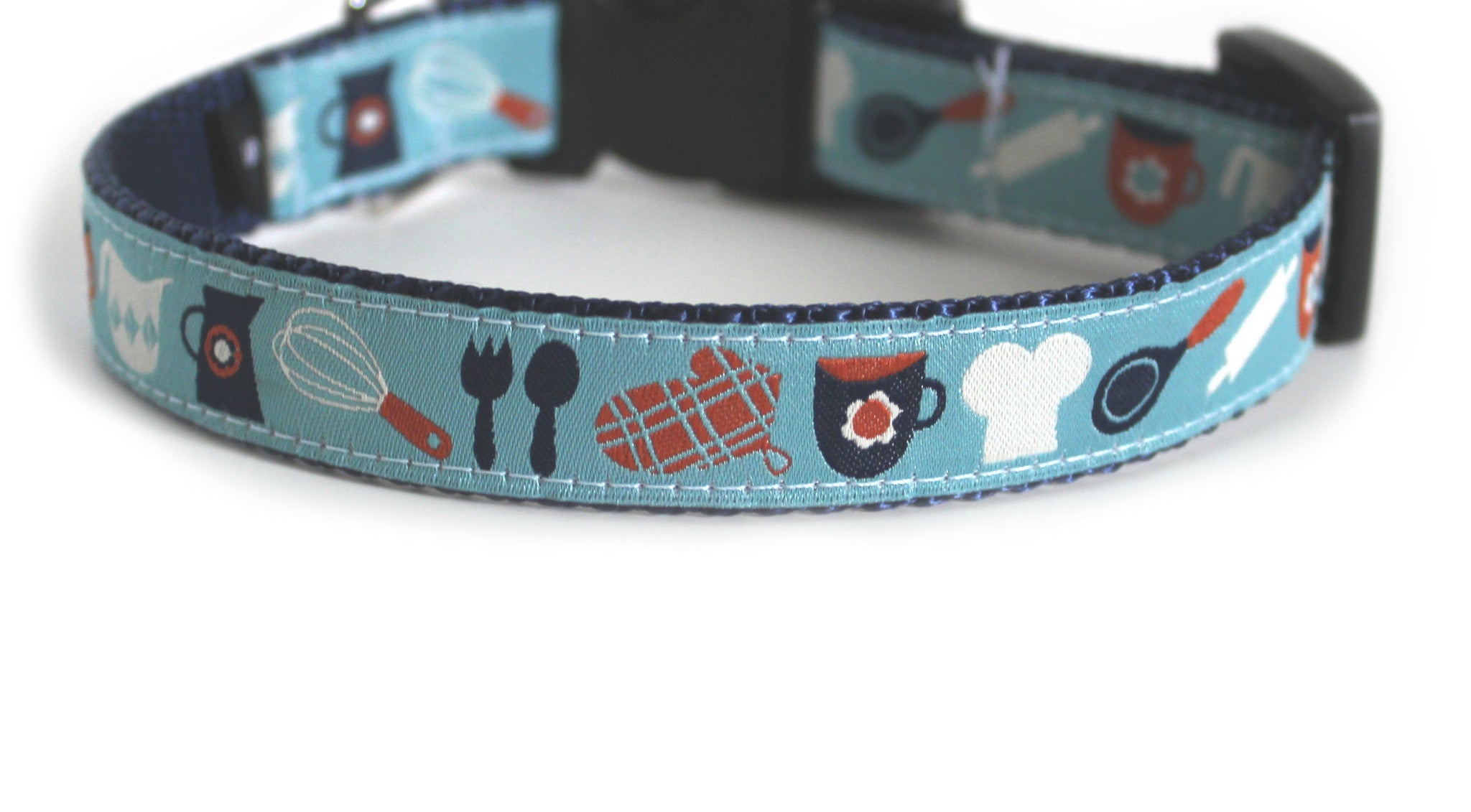 themed dog collars