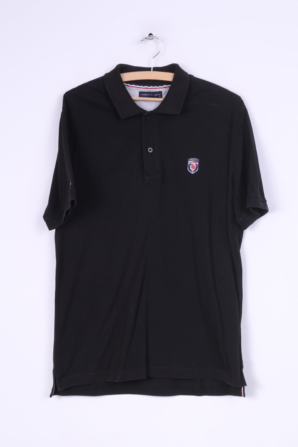 Mens Black Tommy Hilfiger Polo Shirt Agbu Hye Geen - police shirts roblox agbu hye geen