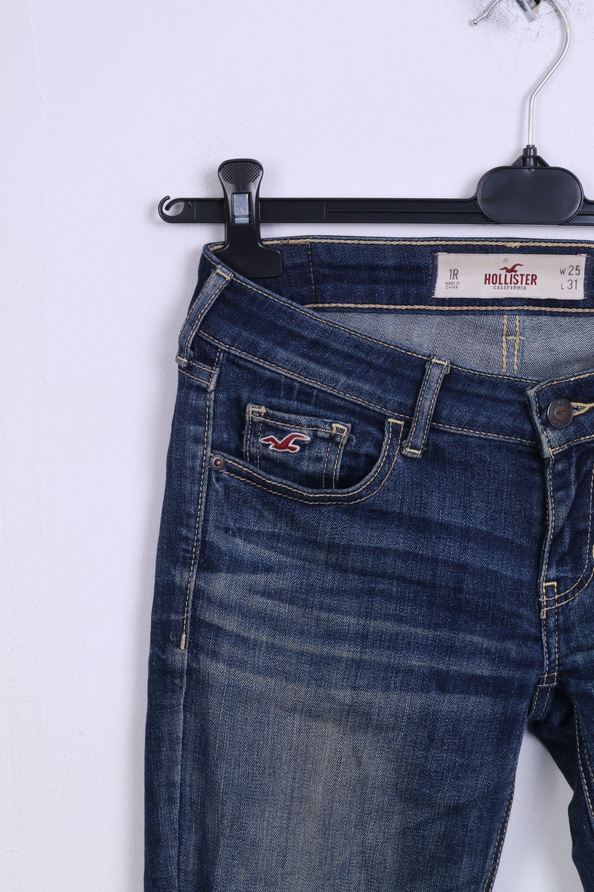 hollister jeans california