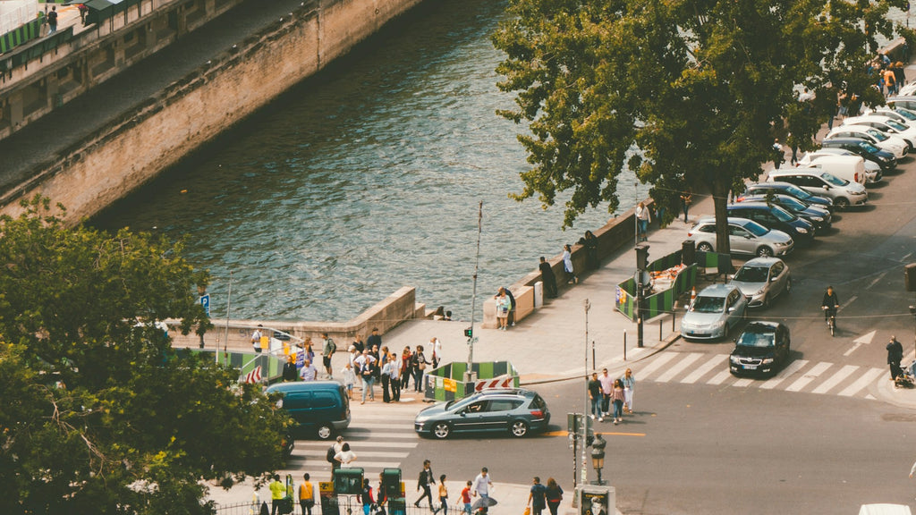 bannerPeople walking on a busy street