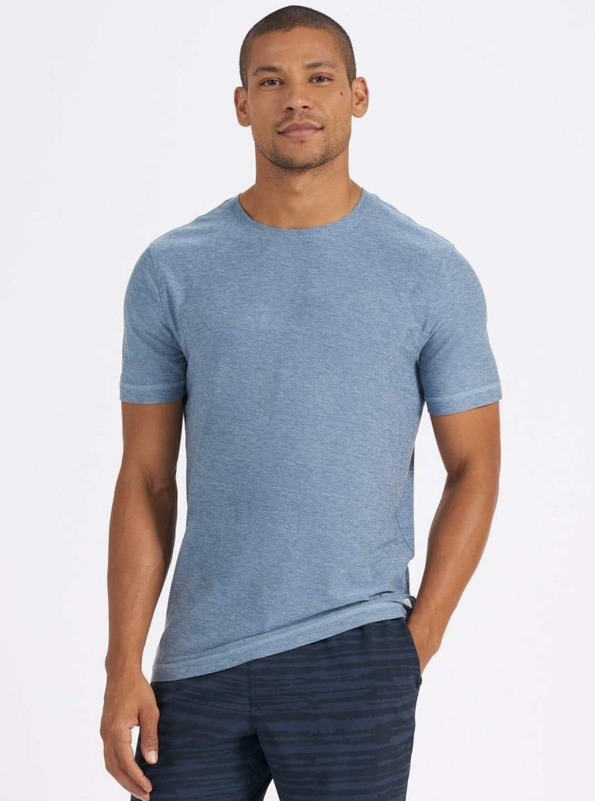 Vuori Strato Tech Tee Heather Charcoal - Vuori men's shirts