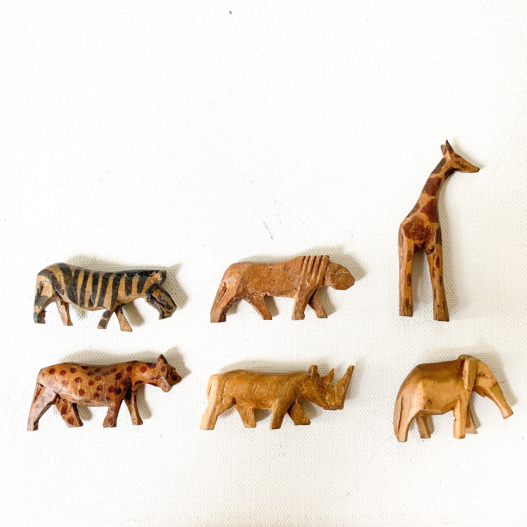 safari animal figurines