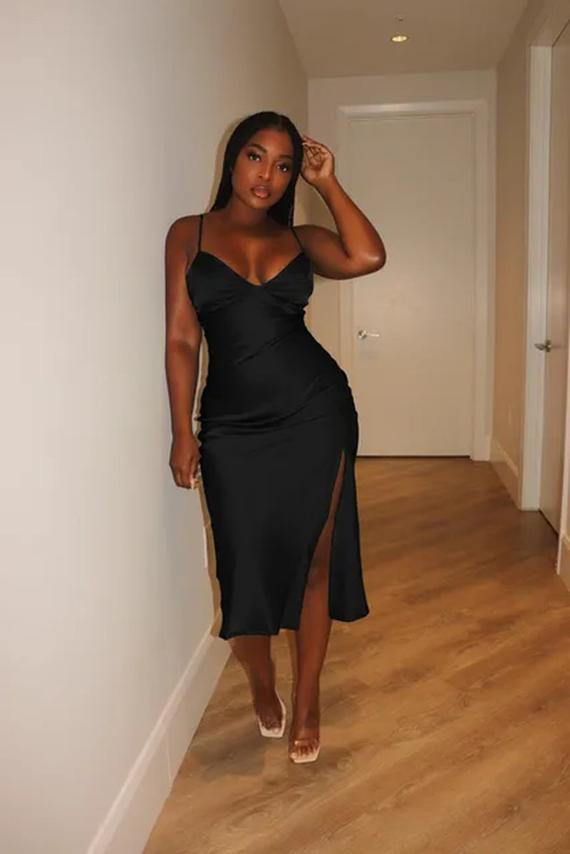 Sleeveless Midi Dress with Sexy Chest Wrap Detail for Women