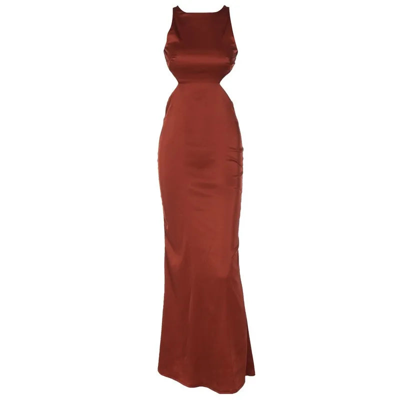 Summer Beachwear Set with Sexy Backless Neck Design - Image 7
