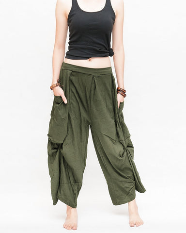 olive green pants with side pockets