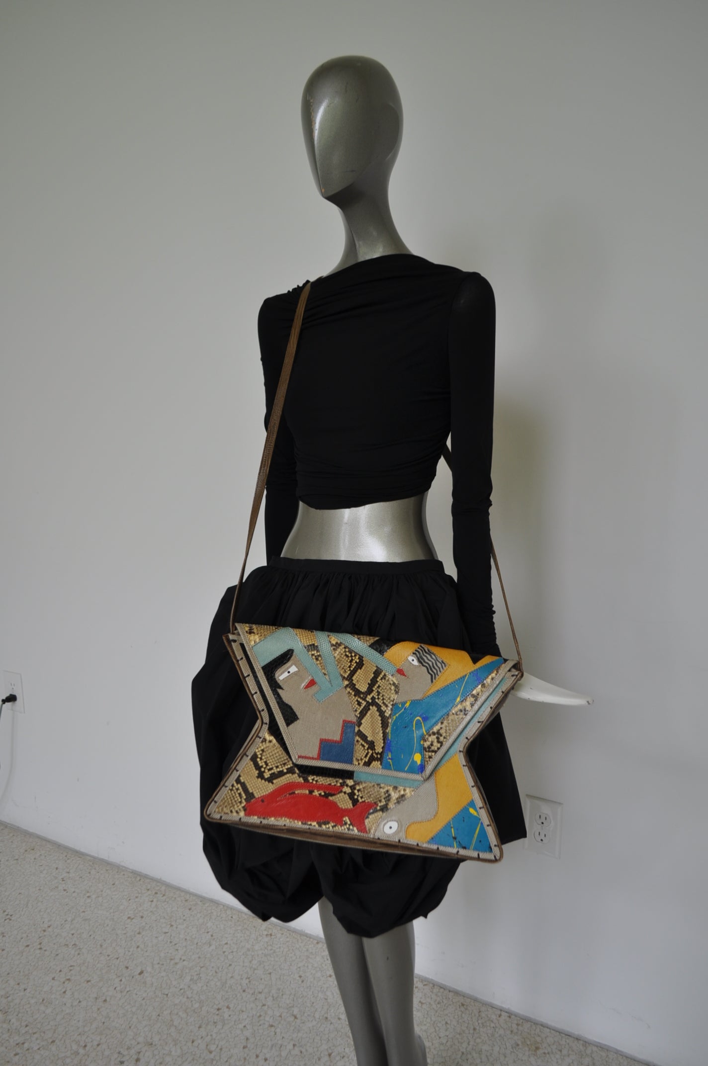 Vintage】Fontana Milano 1915 Olive Green Antique Bag丨Portable - Shop Imogen  Antique Handbags & Totes - Pinkoi