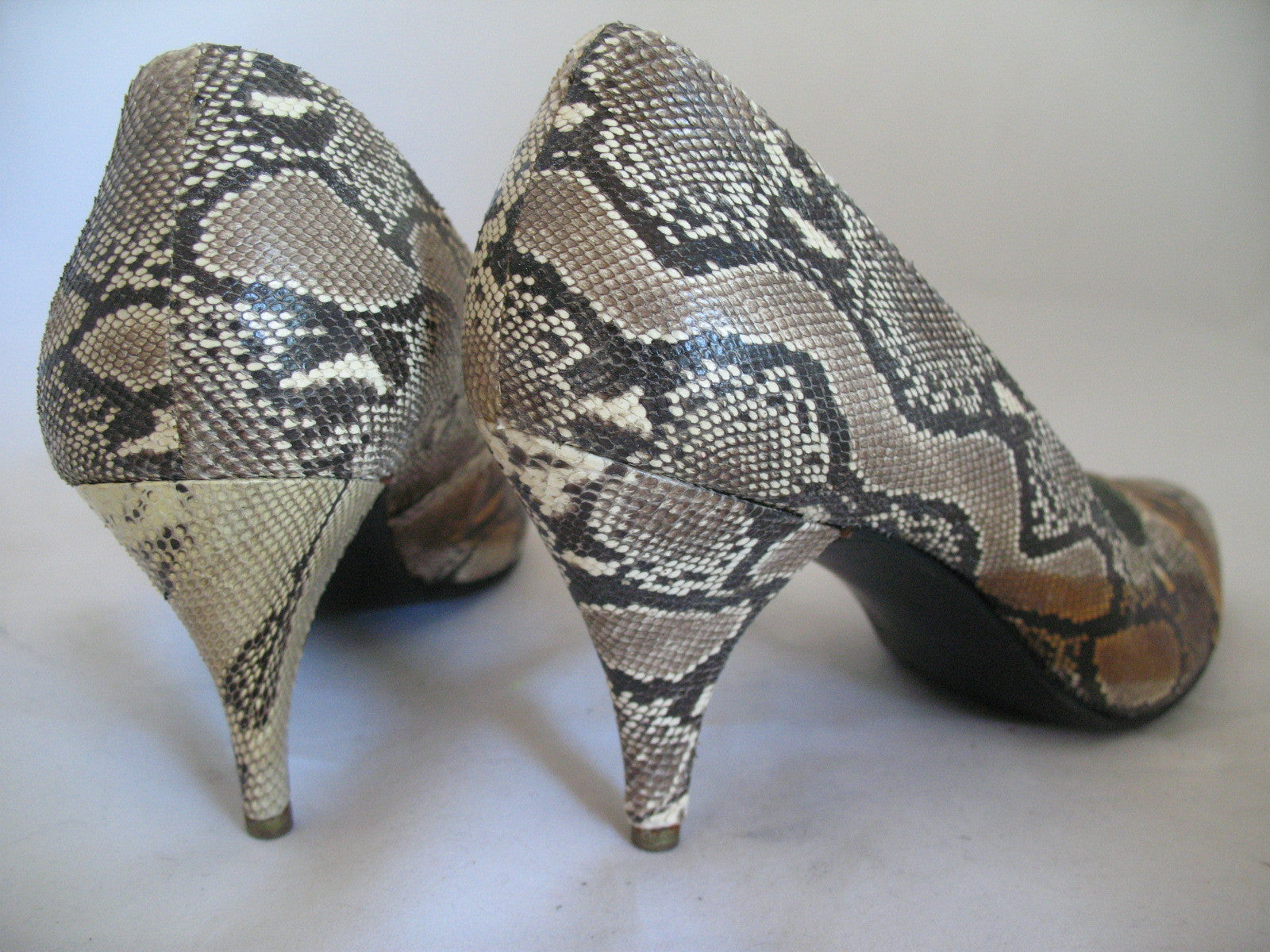 snakeskin shoes for ladies