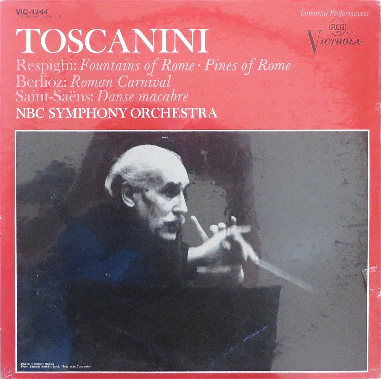 Toscanini: Respighi Fountains & Pines of Rome + B...