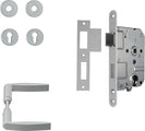 AXA Inner door hardware set (Curve Click) Aluminium poli : Levier (modèle Curve) sur rosace avec trou de cylindre et serrure avec têtière blanche. - 86a2d71214ef13b43a383be3adbecbe09cba2870_Enriched_product_image_27a0b0d4-dea0-474a-8cdb-6d6b61efb185