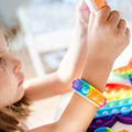 Partizzle 24x Fidget Toys Pop It Bracelets Kit - Bracelets à distribuer - Cadeaux de fin d'études - Pour les enfants et les tout-petits - c73347afc274960ff826e14b10c2c7ac0678d1be_Enriched_product_image_841c1e06-c68e-4a4e-aafc-5ab6c2d13d66