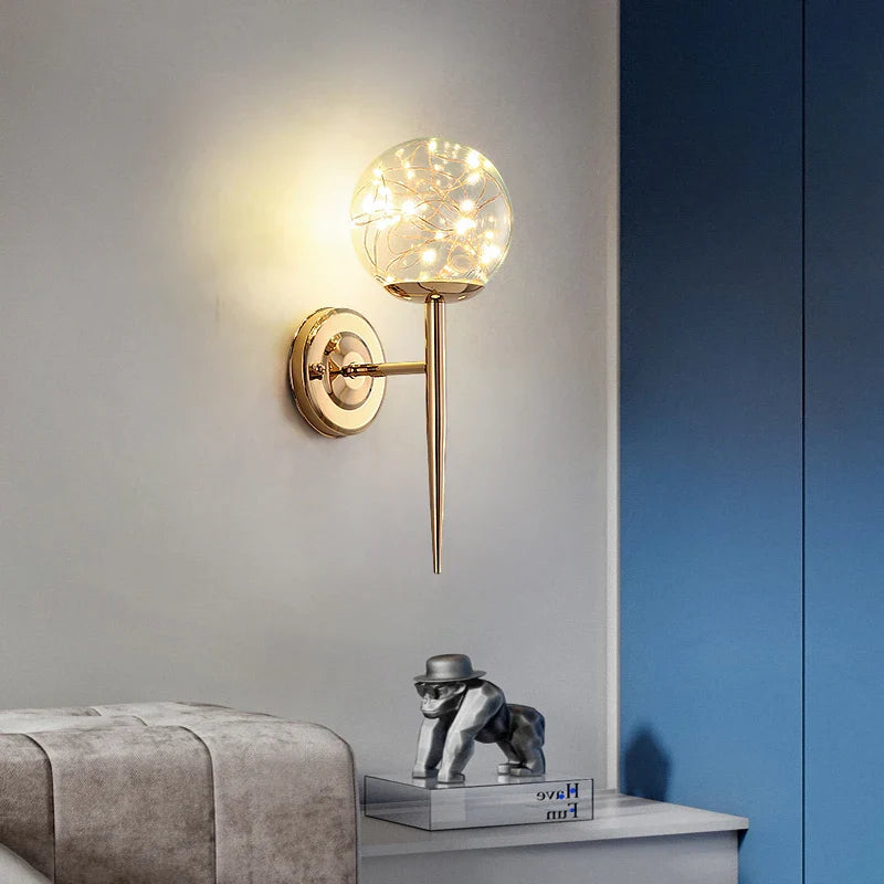 Elegant LED Wall Light
