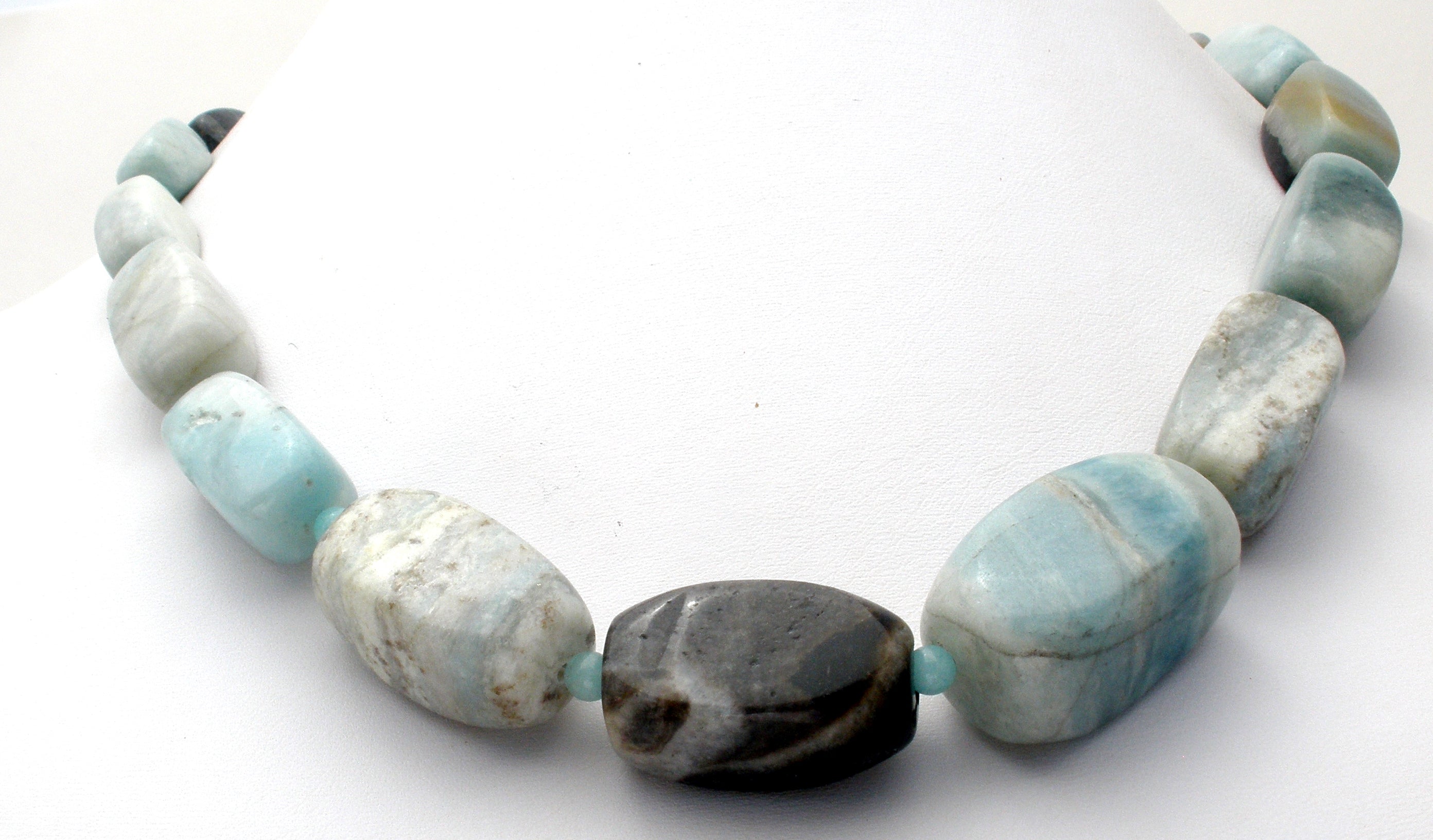 chunky agate necklace